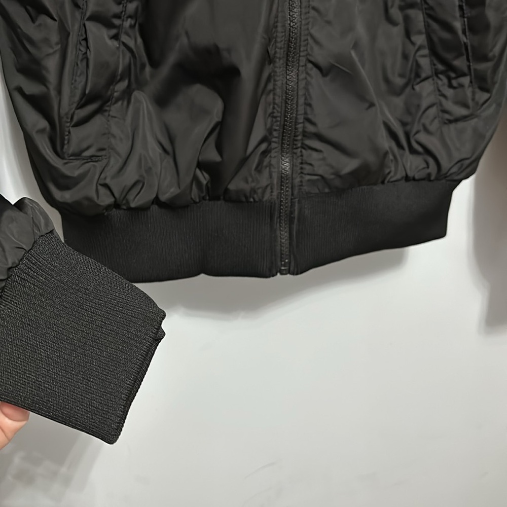 Old Navy size small Go-H20 black bomber style jacket - Picture 4 of 9